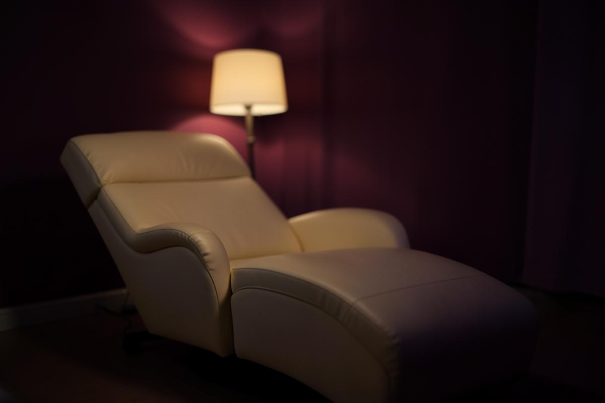 A calm clinical hypnotherapy setting